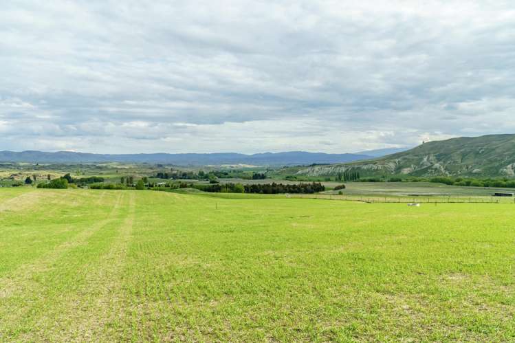 Corrigall Road Chatto Creek_1