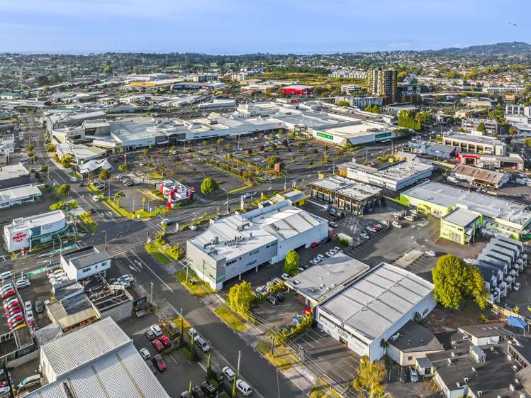 1/3029 Great North Road New Lynn_13