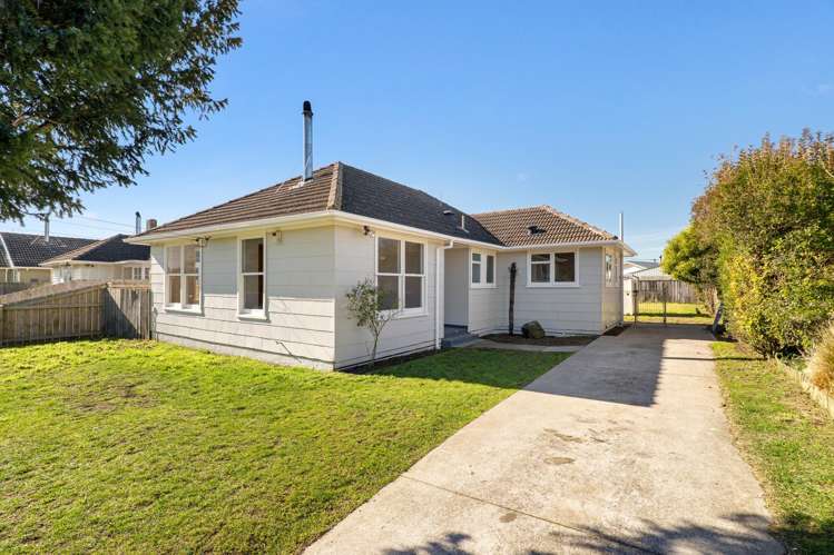 32 Uxbridge Street_0