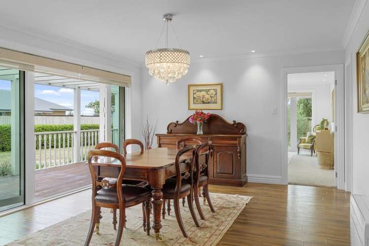 10 Dundee Close Darfield_10