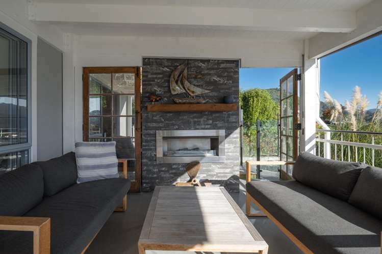 12a Broadway Picton_25