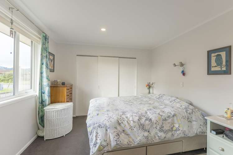 63 Cedar Drive Paraparaumu Beach_9