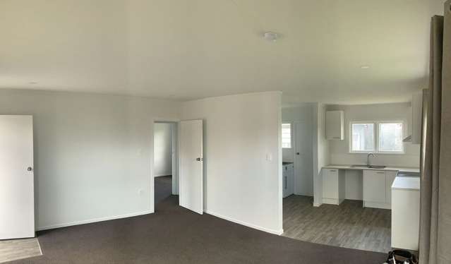 Warm, quiet, 2 bdrm renovated unit, North Tokoroa