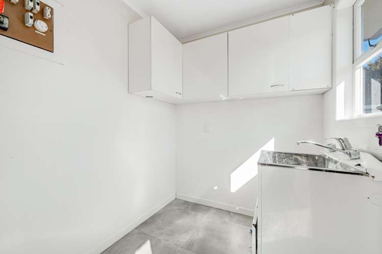 2 Dampier Street Avondale_16