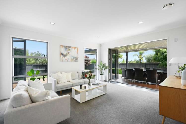 5 Hawkridge Rise Huntington_10