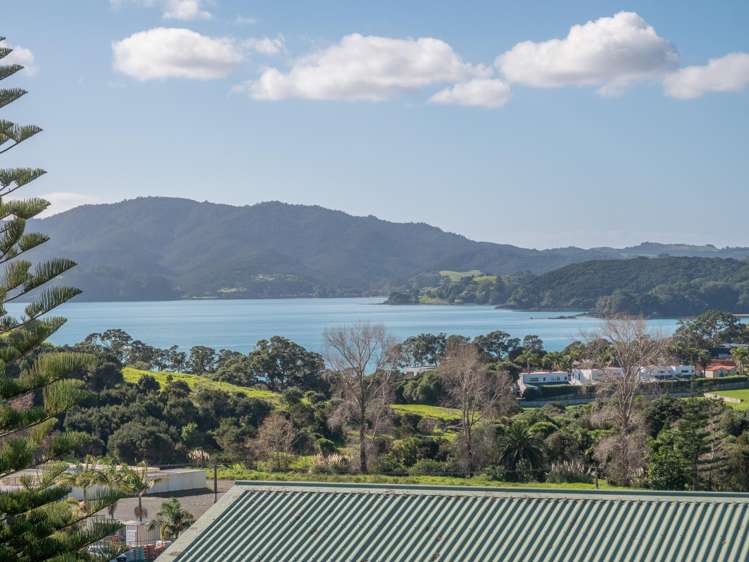 25 Cable Bay Block Road Cable Bay_25