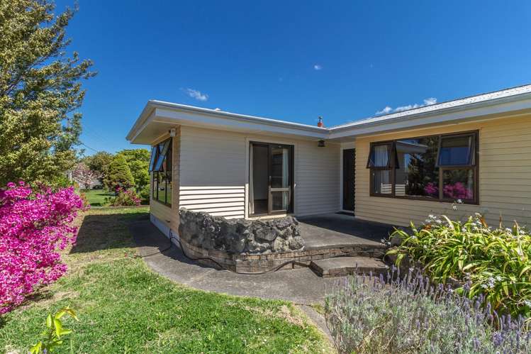 37 Coverdale Street Onekawa_3