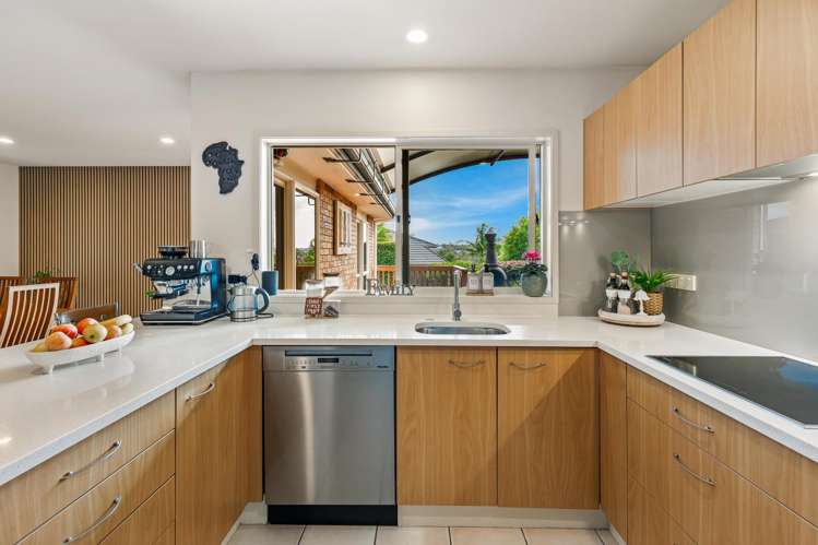 8 Toledo Avenue Henderson Heights_15