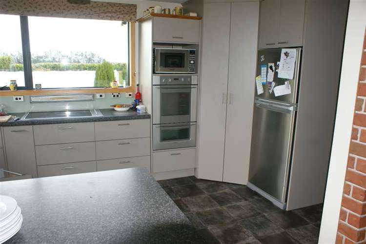 282 Sinclair Road Te Anau_2