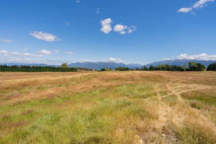 212 Sinclair Road Te Anau_7