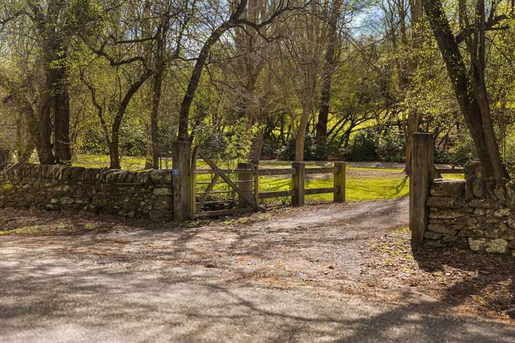 21 Speargrass Flat Road_2