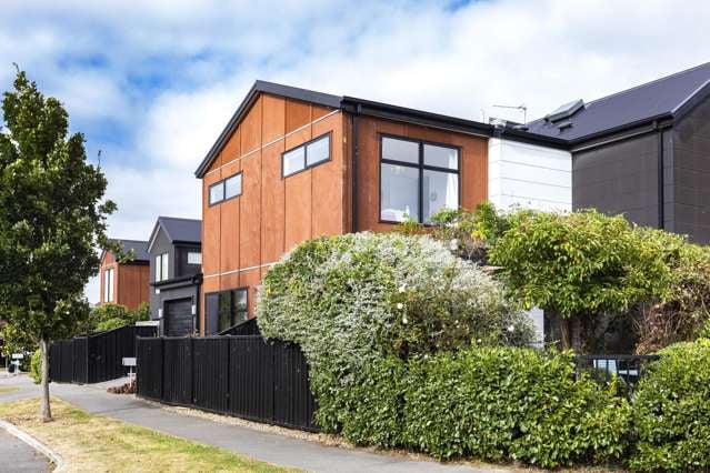 Urban townhouse, country cottage vibe