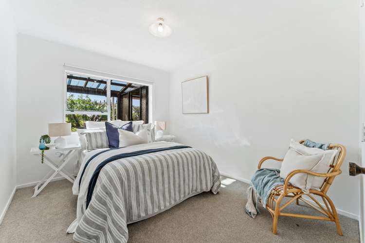 1/20 Halldene Terrace Red Beach_16