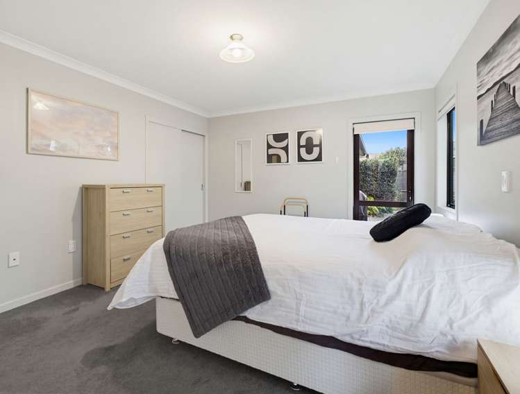 34 Dahlstrom Grove Kelvin Grove_16