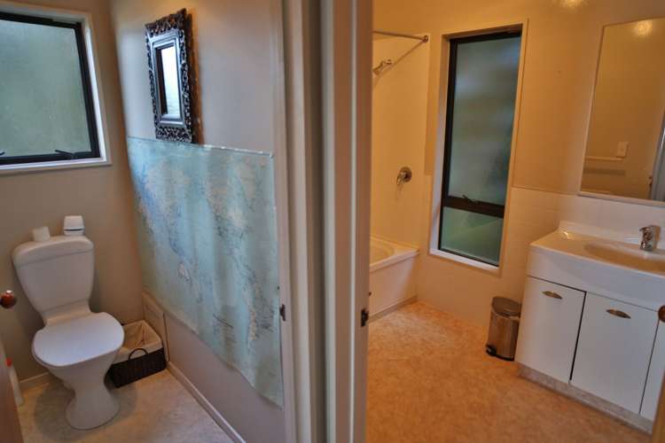 30A Greenstone Place Fernhill_19