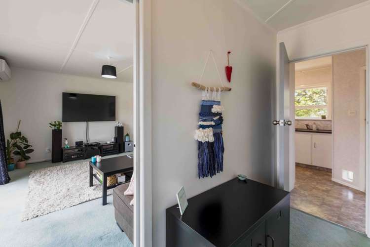 11 Otatara Road Taradale_18