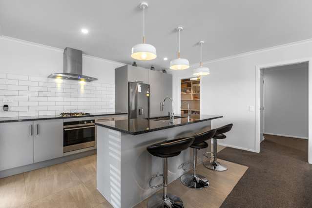 6 Howie Rise Te Puke_1