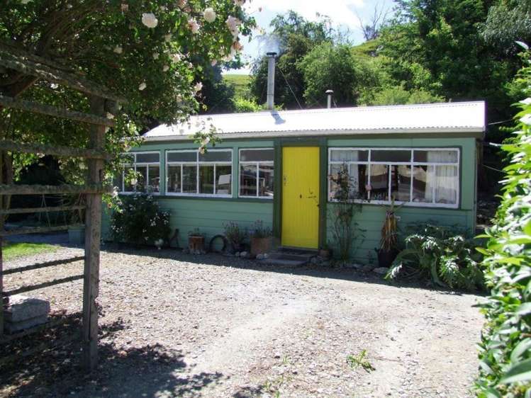 37 Whitehaven Street Lawrence_30