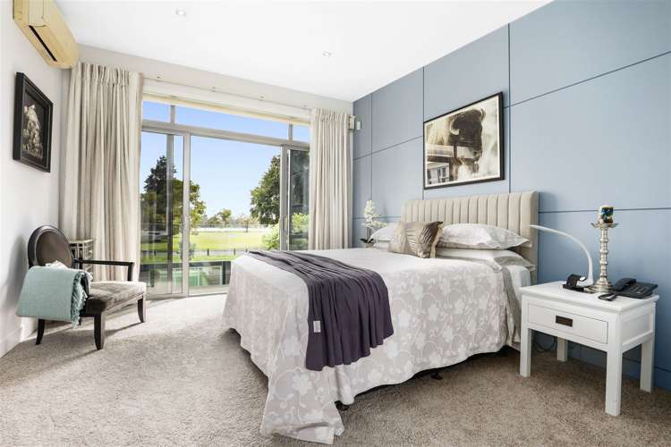 169 Lake Crescent Hamilton Lake_10