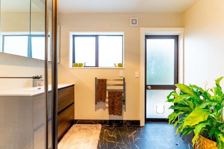 25 Dampier Street Oceanview_12