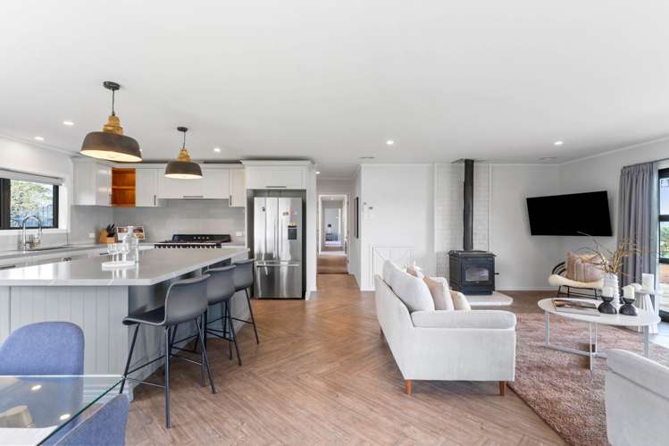 113 Waitangi Falls Road Glenbrook_19