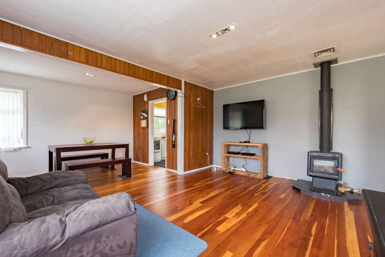 71 Petrie Street Wainuiomata_9