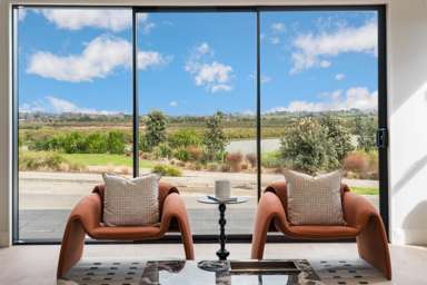 26 Evergreen Parade_2