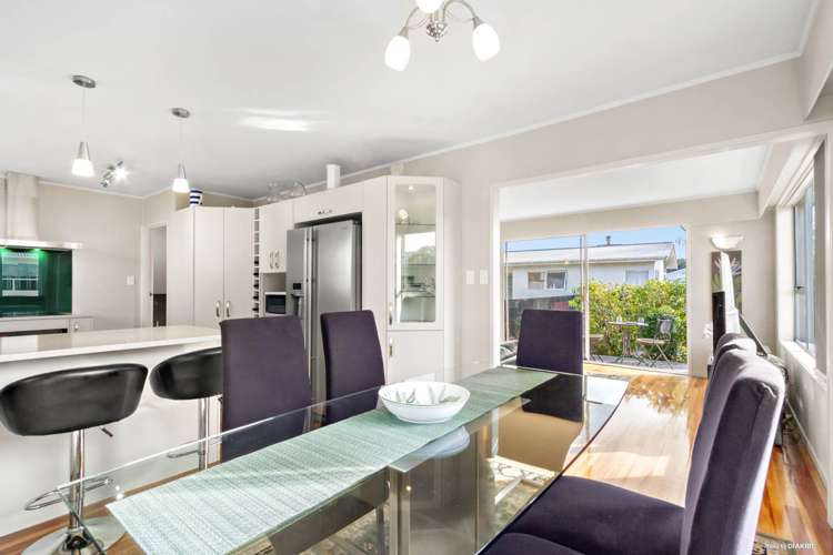 31 Taioma Crescent Te Atatu Peninsula_5