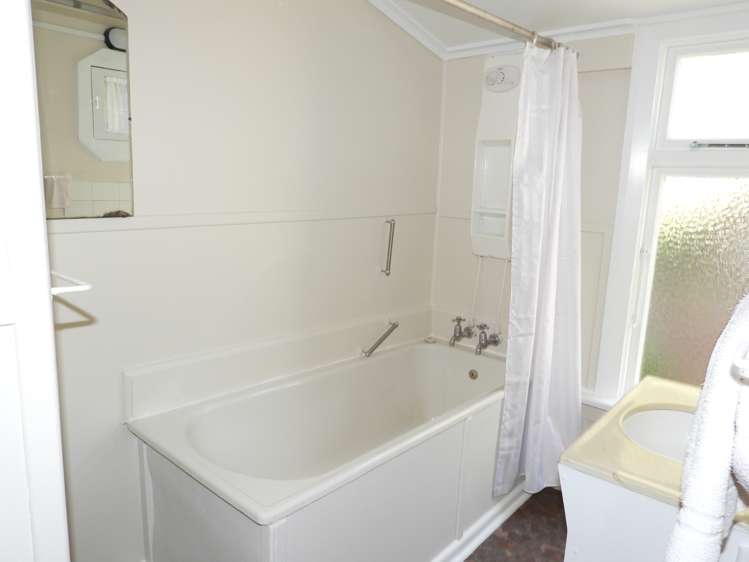 16 Lincoln Street Hampden_8