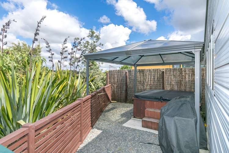 43 Baverstock Road Nawton_21