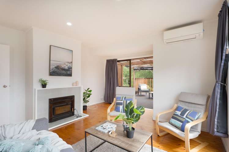 25 Waihemo Street Waitangirua_7