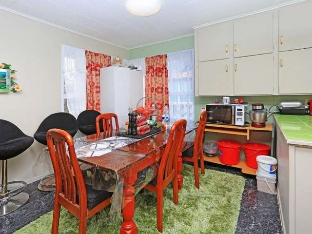 9 Ashgrove Road Mangere_3