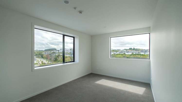 unit 4/47 Arran Drive Orewa_11