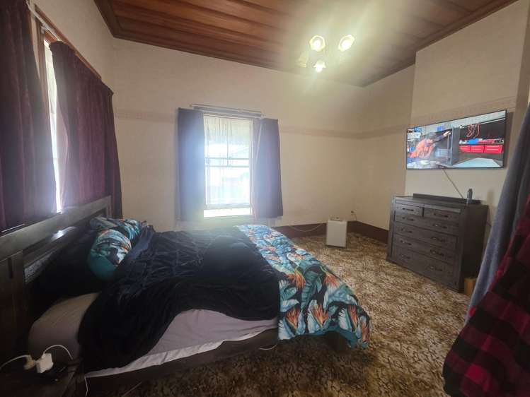 16 Burns Street Dannevirke_4