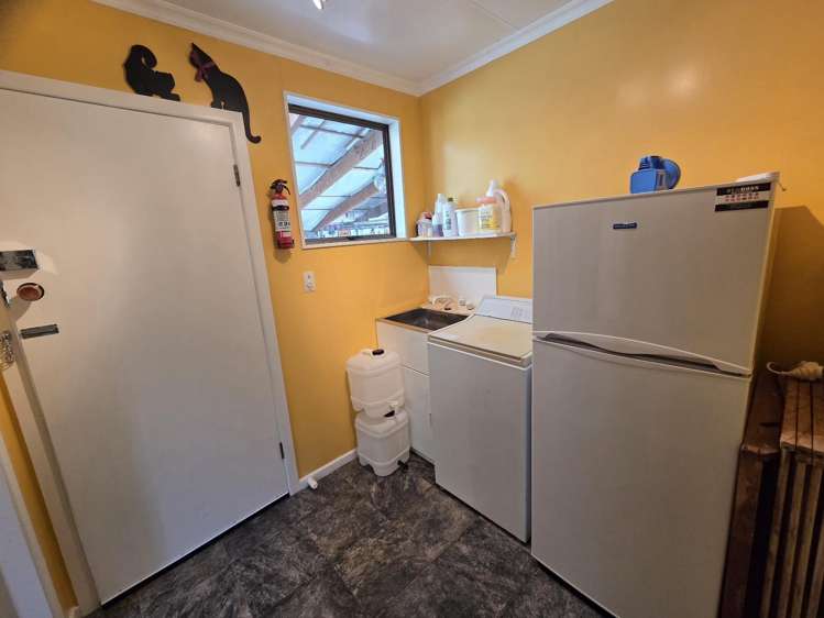 90 Salcombe Street Kaitangata_10