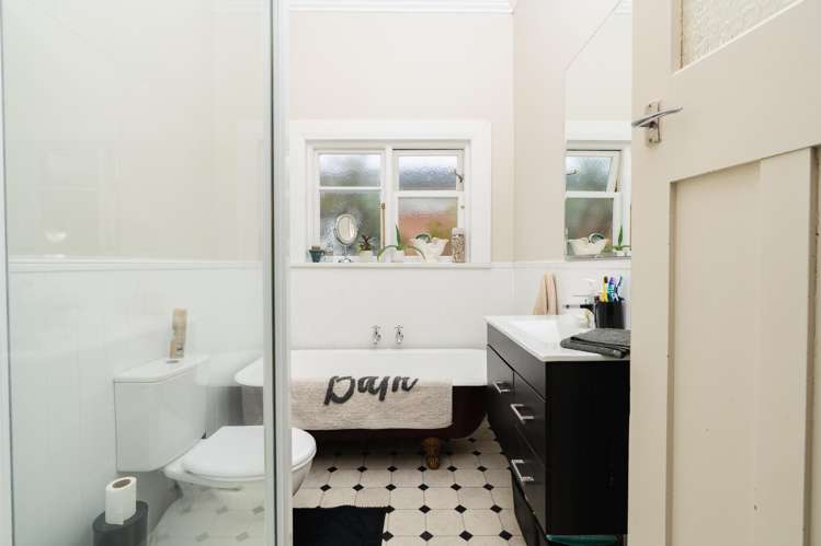 23 Cuba Street Calton Hill_13