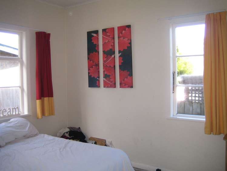 14 Sunshine Avenue Karori_6