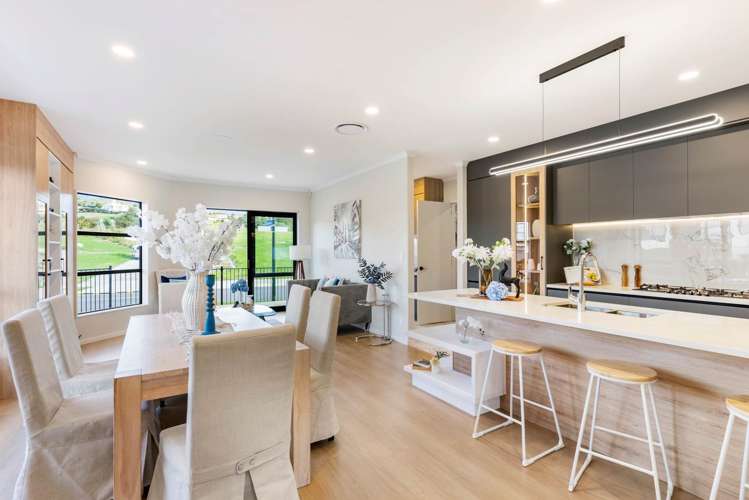 49 Koromeke Street Flat Bush_18