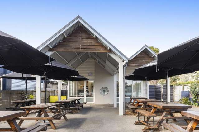 59 Beach Road Akaroa_1