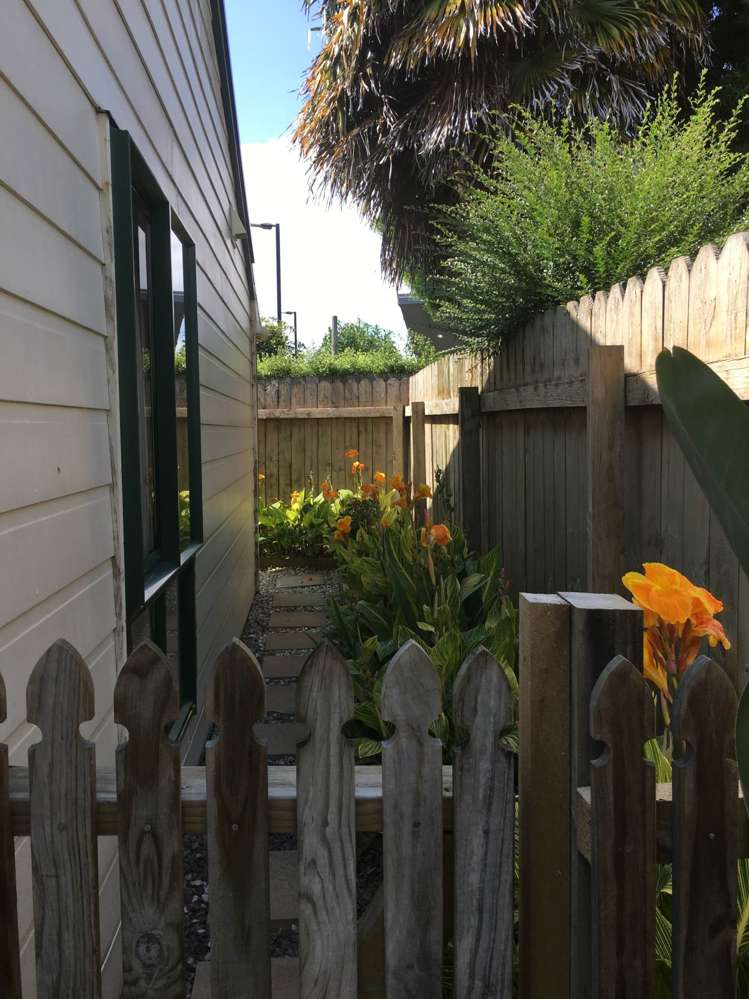 16 Oakleigh Avenue Takanini_22