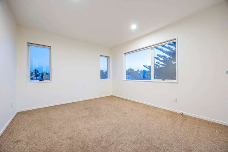 1 Justin Place Te Atatu Peninsula_19