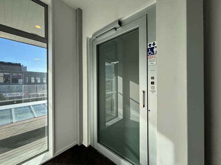 First Flr/446 Colombo Street Sydenham_4