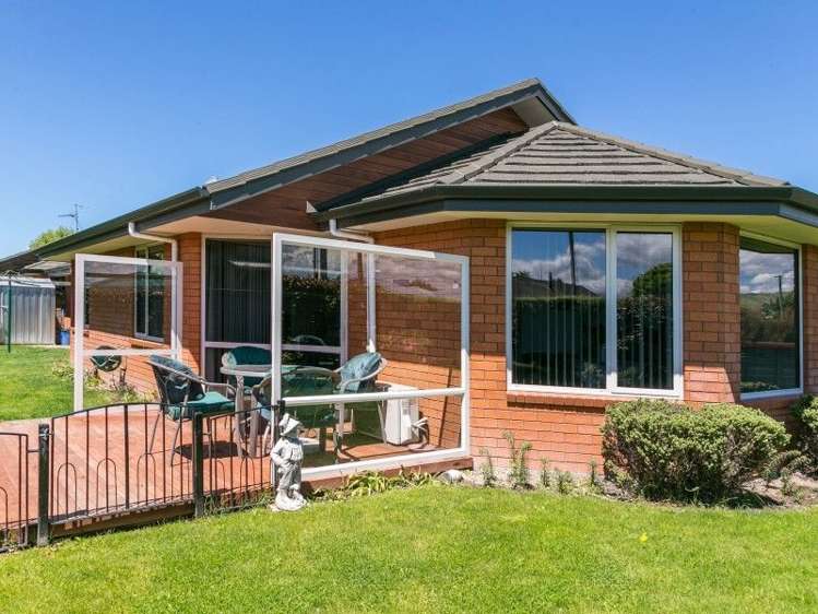 1 Easthaven Place Redwoodtown_16