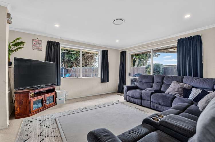 5 Lansbury Court_5