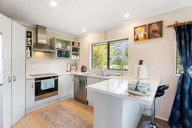 52 Wattle Farm Road Wattle Downs_2