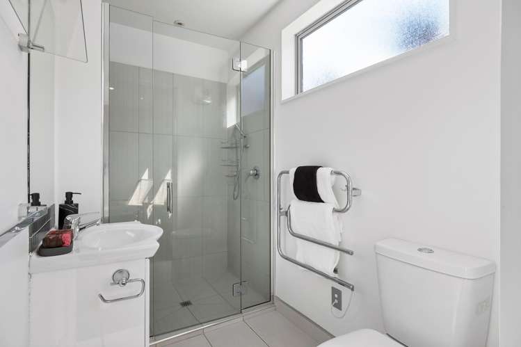 128a Holly Road Saint Albans_20