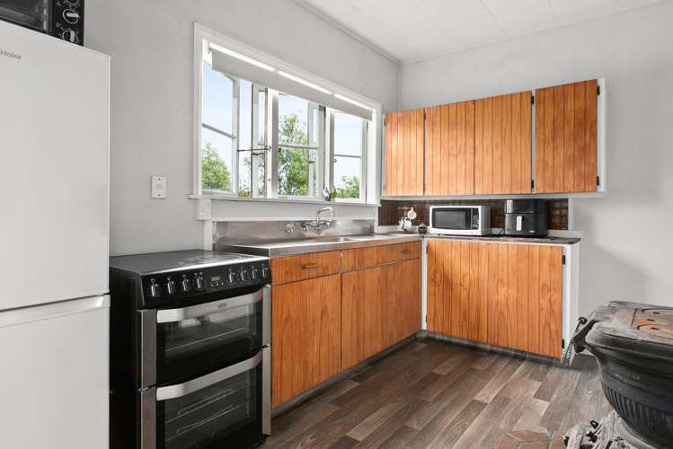 73 Bibby Street Waipawa_8