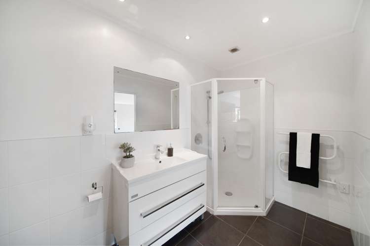 8 Riksha Place Conifer Grove_16