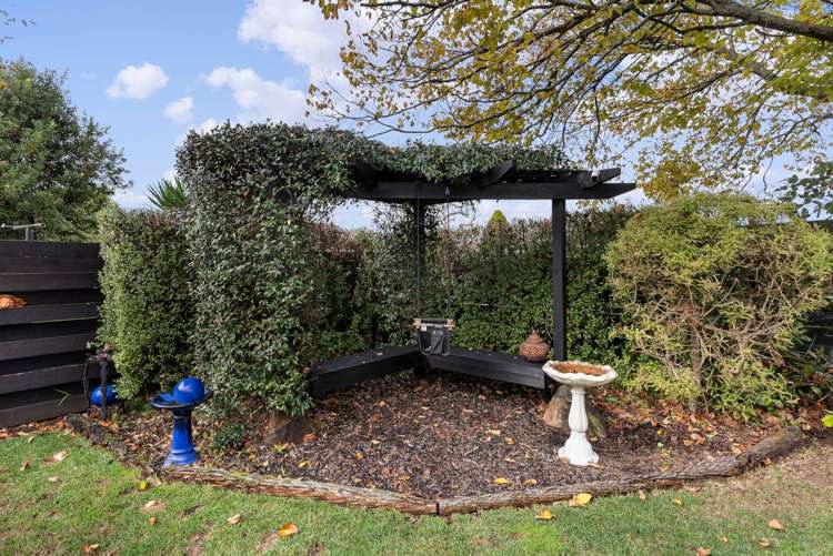 8 Magnolia Avenue Opaheke_17