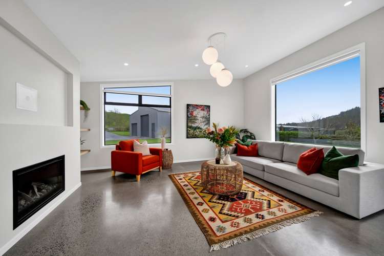 13 Thomason Road Egmont Village_6